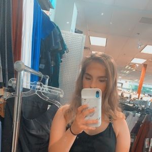 Meet your Posher, Harmony